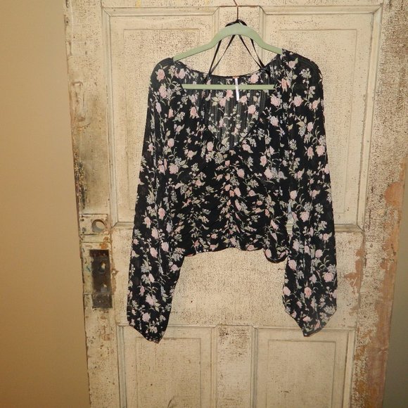 Free People Tops - Free People New Final Rose Floral Balloon Sleeve Blouse Black  Sz L (R-17)